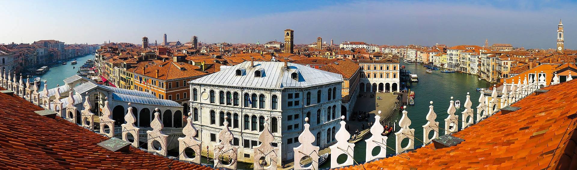 Dächer über Venedig