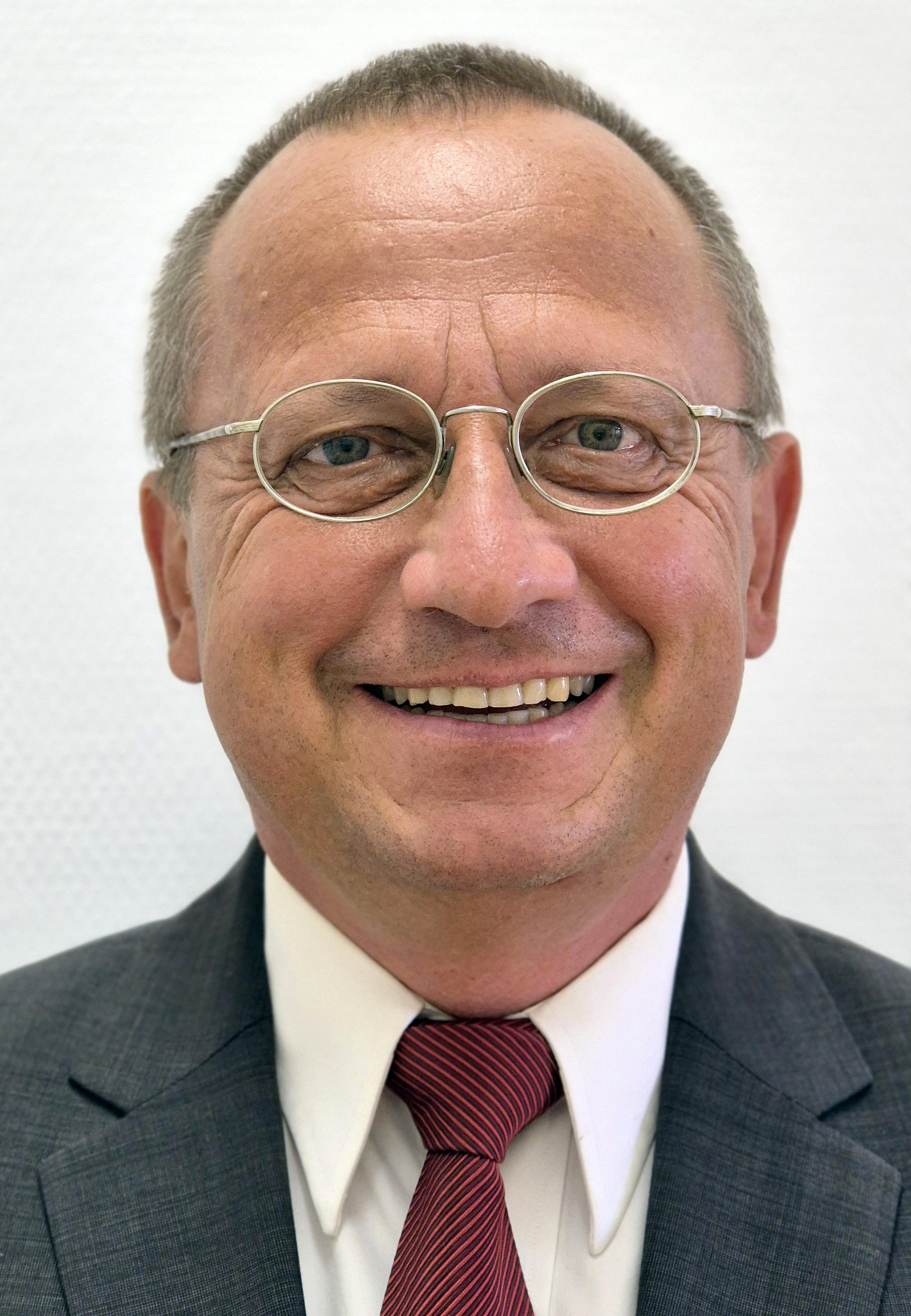 Portraitbild Prof. Madry