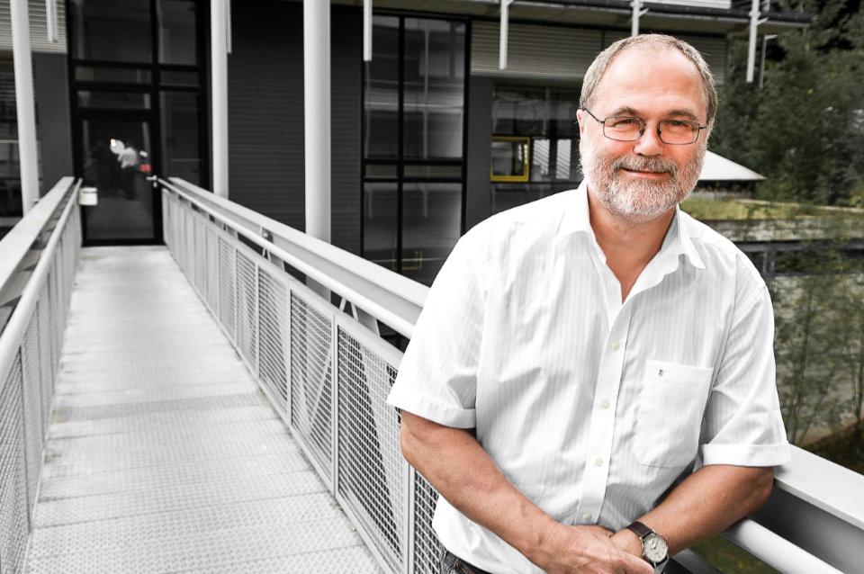 Portrait Kurt Mehlhorn, Direktor am Max-Planck-Institut für Informatik und Seniorprofessor der Universität des Saarlandes