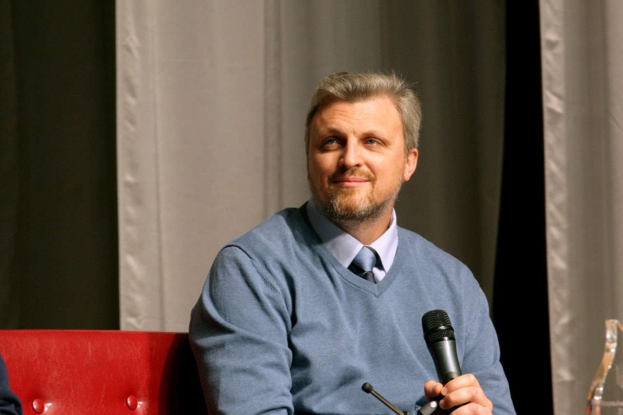 Porträtfoto von Prof. Dr. Roman Petrov