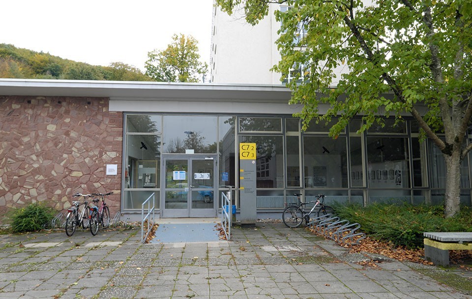Gebäude C7 2 / C7 3 der Universität des Saarlandes