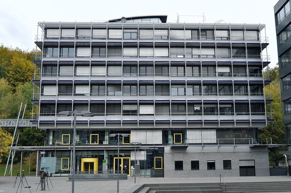 Gebäude E1 4 der Universität des Saarlandes (Max-Planck-Institut für Informatik)