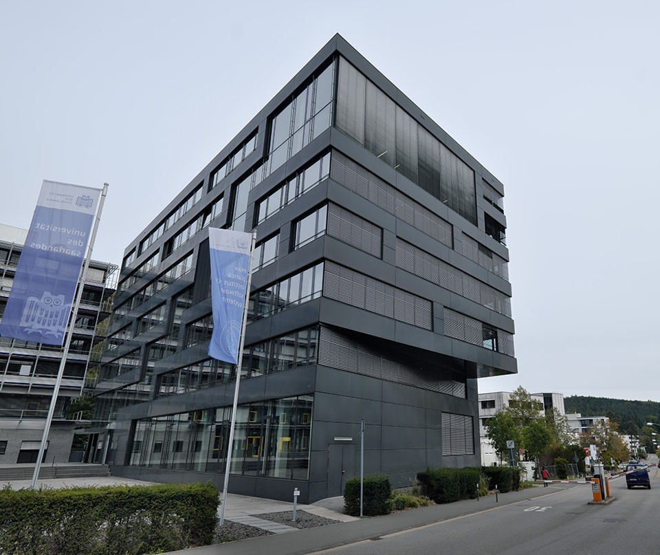Gebäude E1 5 der Universität des Saarlandes