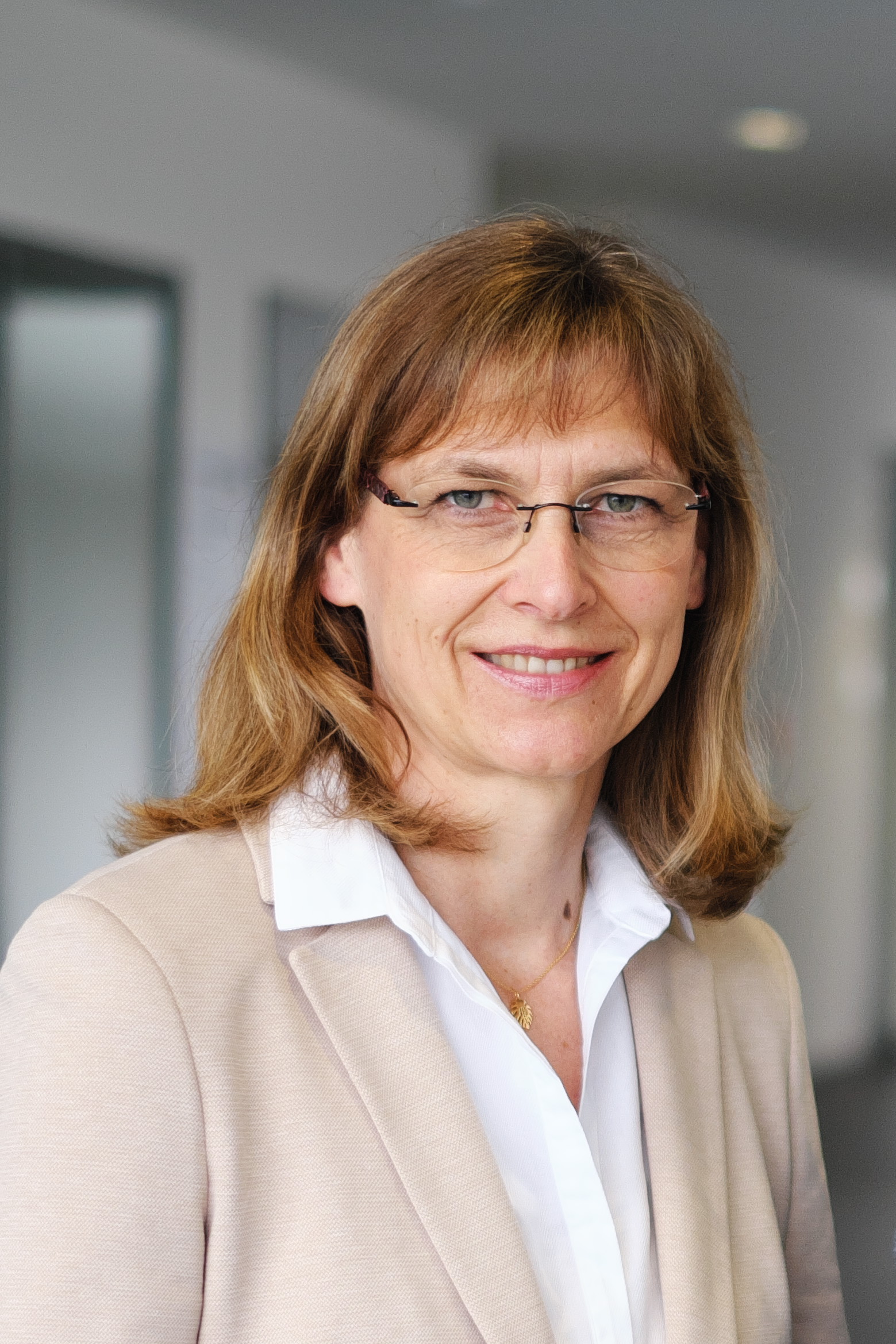 Portraitfoto von Prof. Dr. Jutta Engel