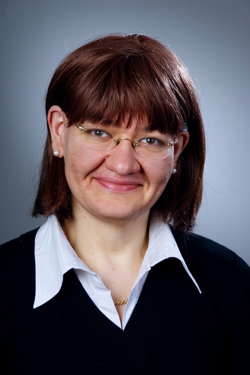 Protraitaufnahme von Dr. Sophie Schneitler