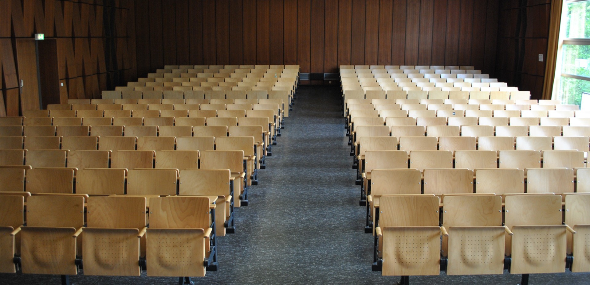 Hörsaal aus Frontperspektive
