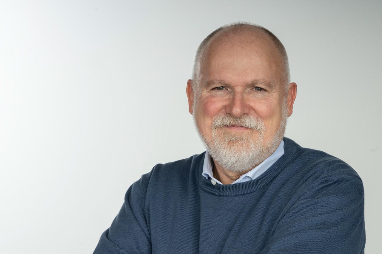 Zu sehen ist Alfredo Ceraso.