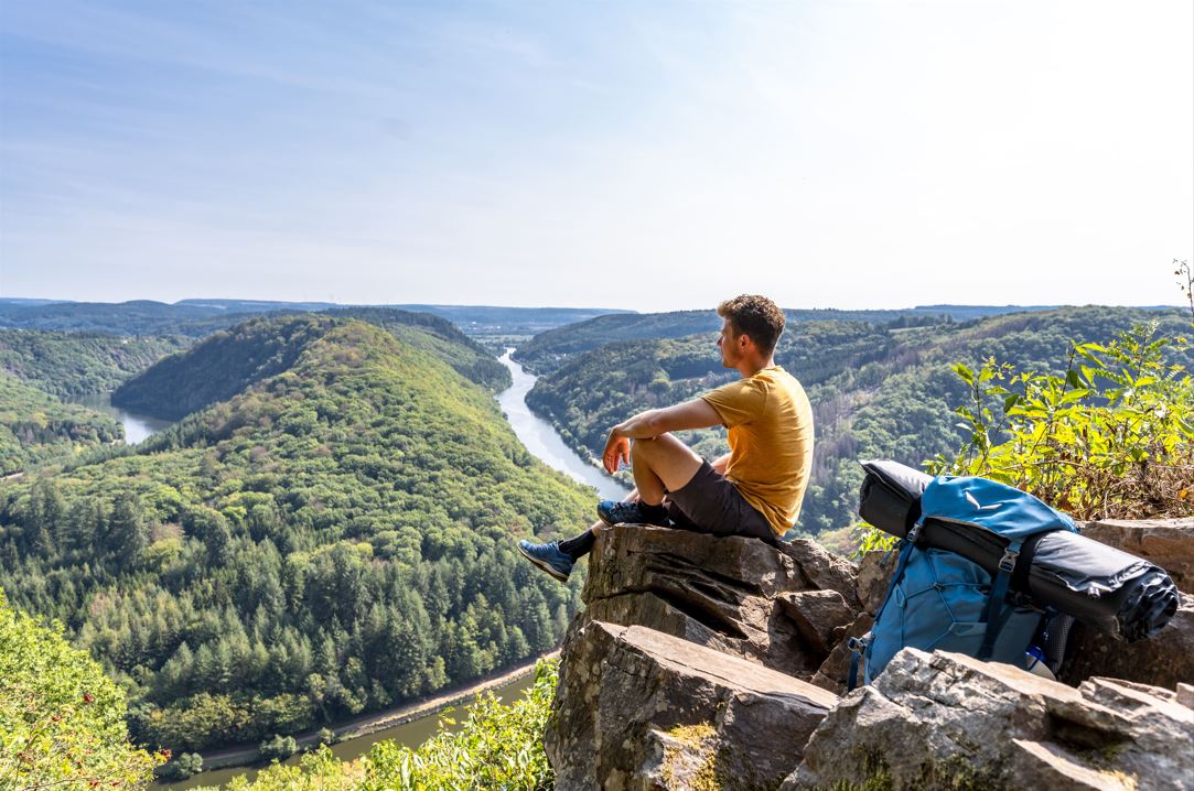 Wanderer an der Saarschleife